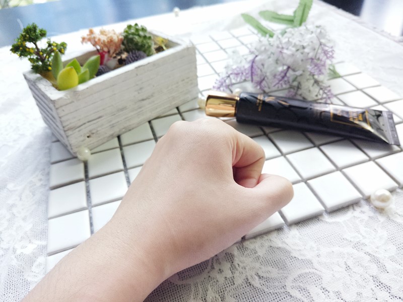 入门级干纹眼霜推荐,测评眼霜25岁最好用的