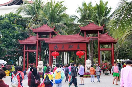 拖家带口去大城市,三亚东方夏威夷