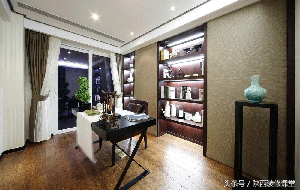 大面积复式样板房,一套精装样板房即将落地