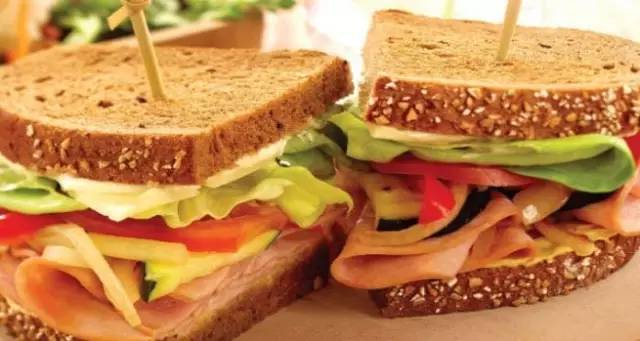 狗粮出口中亚,国外进口狗粮