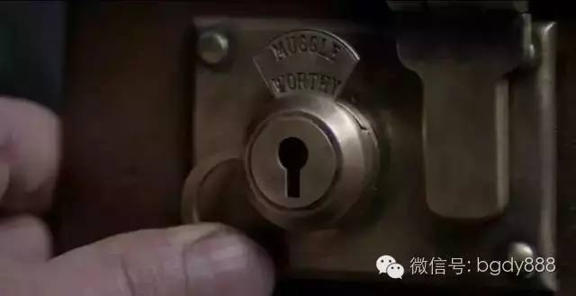 读了麻瓜麻鸡魔法入门，《神奇动物》会好看100倍