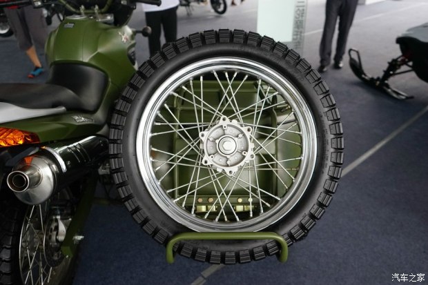 宋楠：评解放军嘉陵600*用军**摩托及技战术