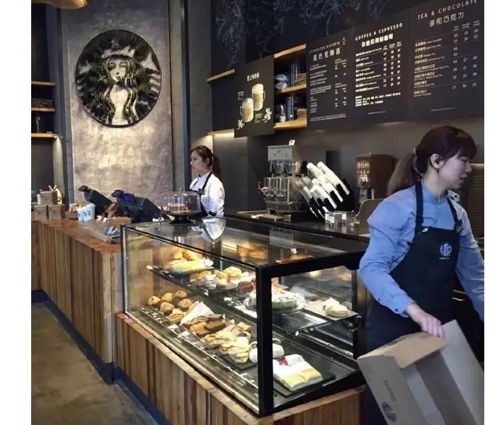 买星巴克中杯大杯,星巴克咖啡买中杯还是大杯