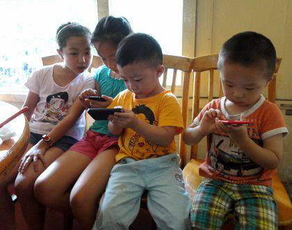 带你去旅游小孩,孩子带我去旅行