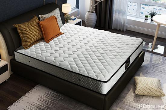 弹簧床垫和乳胶床垫哪个睡觉舒服,什么样的床垫价格便宜不会塌陷