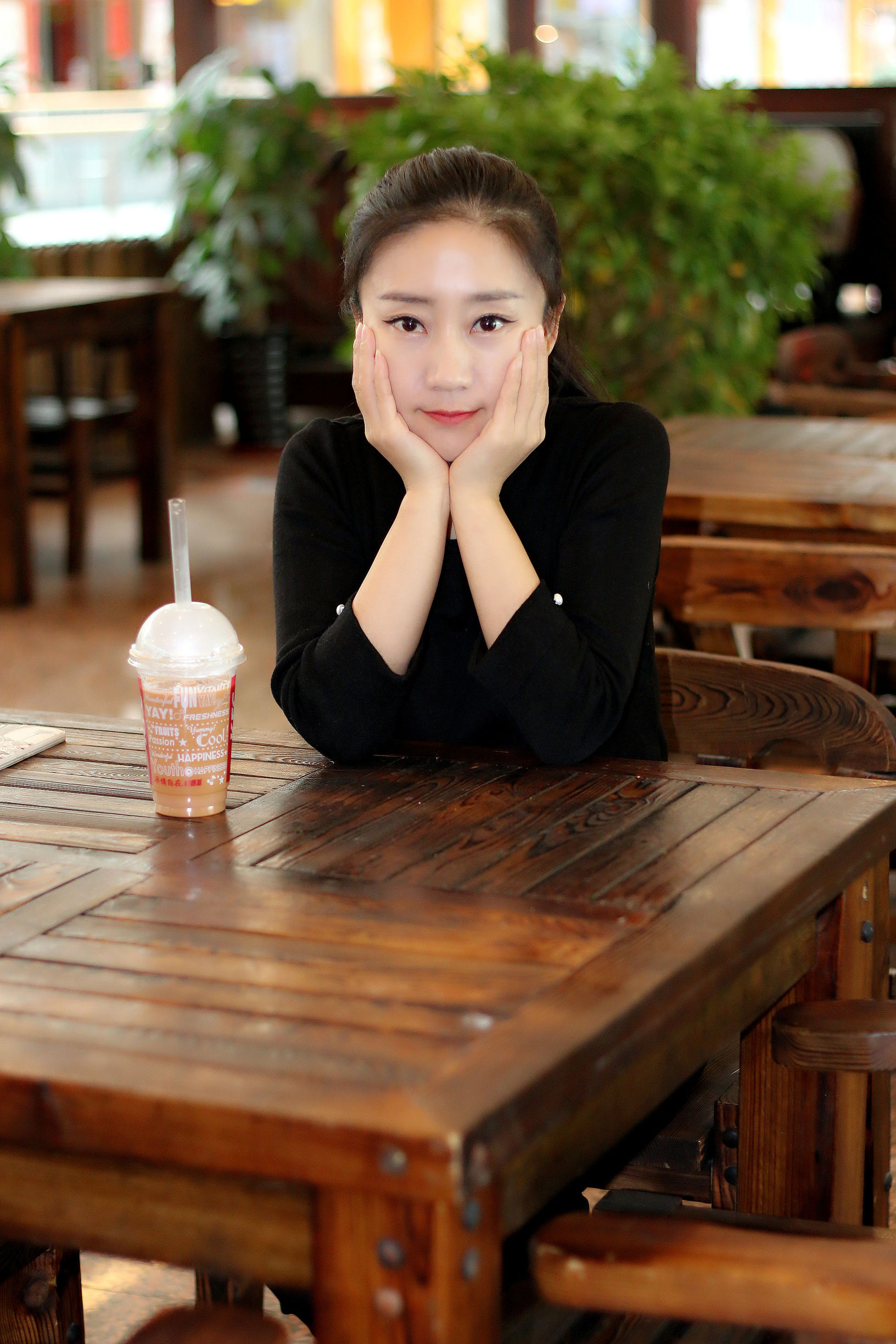 雅诗兰黛特润精油柔肤霜,雅诗兰黛弹性紧实特润柔肤霜