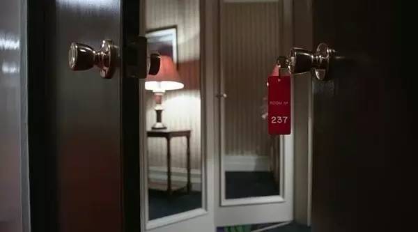 一口气看懂最伟大的科幻,一个强大到无解的科幻片