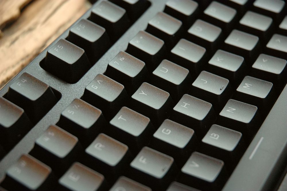 这才是真正的机械键盘,富勒g87s机械键盘怎么样