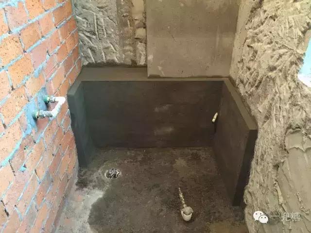 带浴缸三分离卫生间装修效果图,家装优秀案例布置