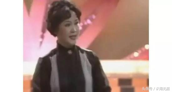 2017年的春晚你还看吗是因为习惯了还是为了回忆以前的氛围