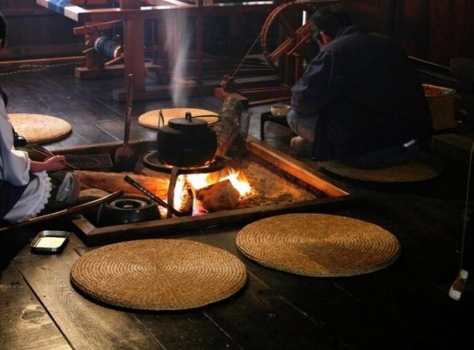 你在用电热毯吗？来看看日本版电热毯长啥样，真会享受！