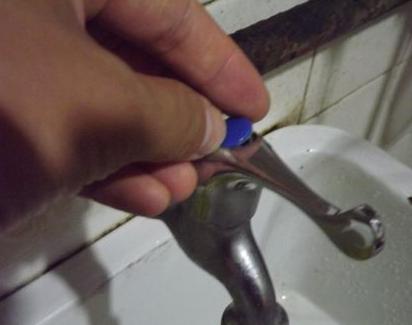 水龙头拧紧漏水怎么解决,家里水龙头漏水怎么修视频