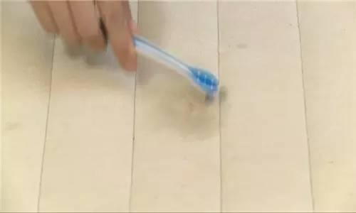 原来床垫是这样压缩,新买的床垫要不要撕薄膜去味