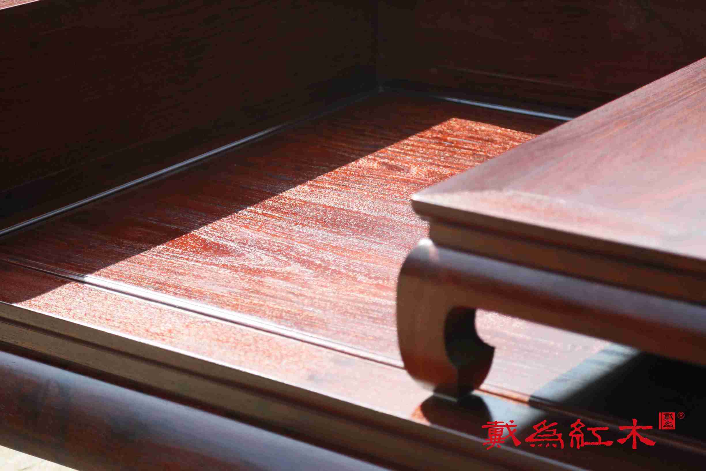 大果紫檀能做出小叶紫檀的效果吗,怎么让紫檀变得有光泽