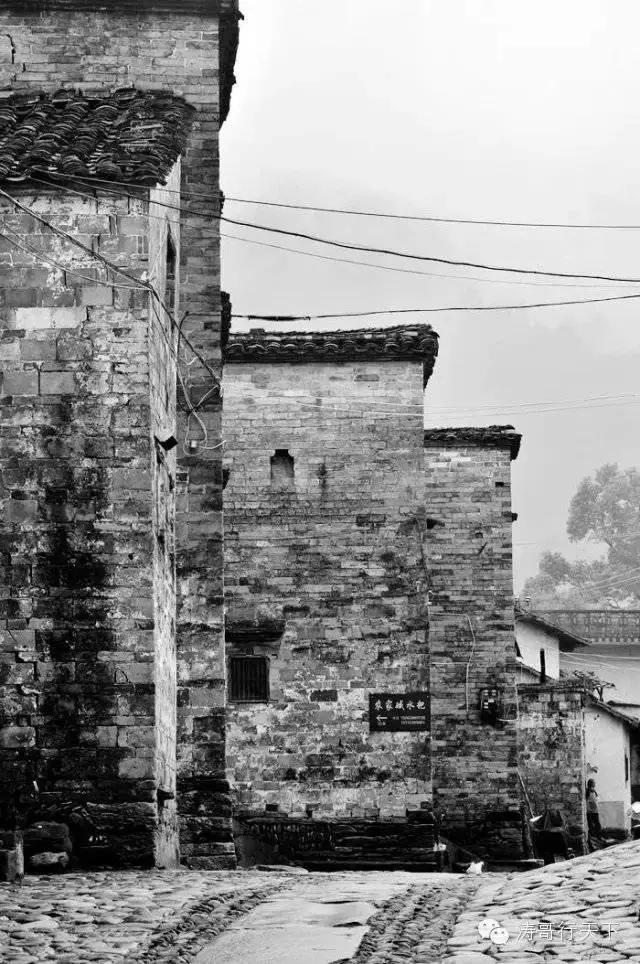 一家四口亚欧自驾游,一家四口全球旅游