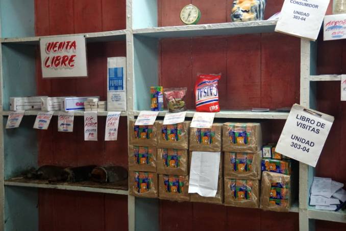 在古巴,1个人1个月只能有5个鸡蛋