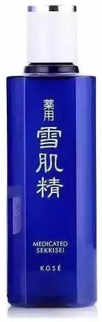 手慢无!昆明姑娘们,冬天用这10瓶”水“比打水光针还牛逼!