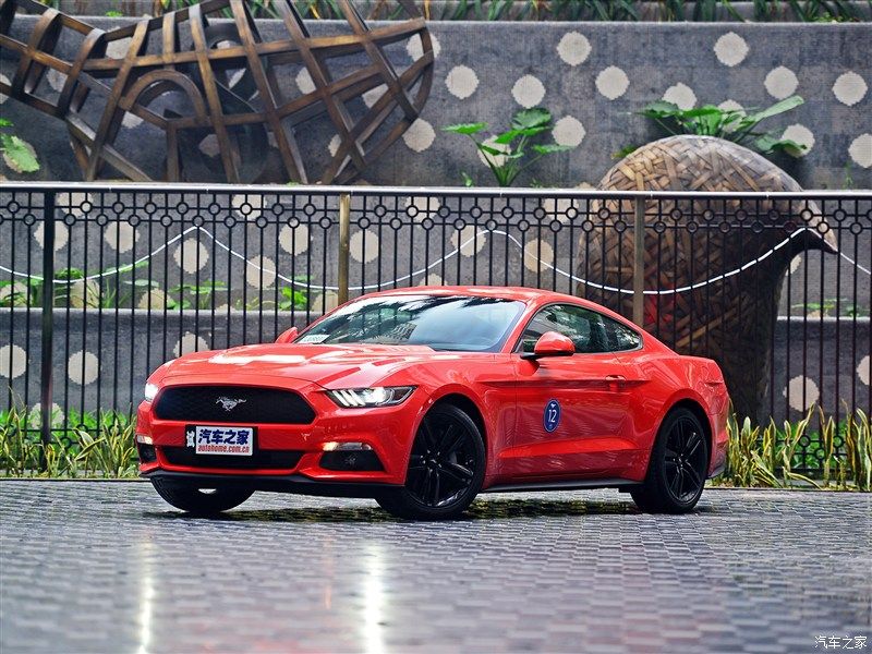 买a6还是福特野马,40万买奥迪a6l还是雷克萨斯es200