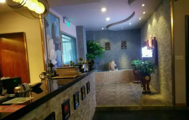 南京美食与景点精选推荐,南京旅游景点附近美食