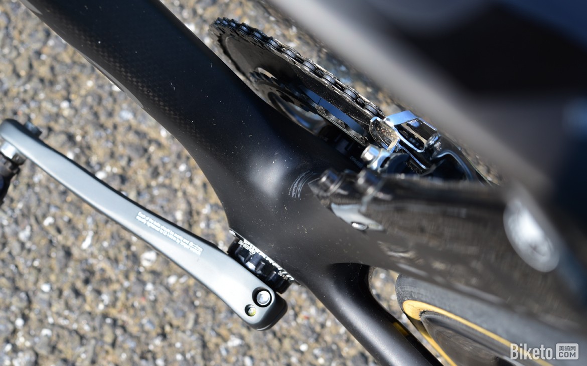 同血统更亲民PinarelloGANRS公路车评测