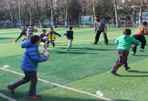 趣味课堂足球,足球趣味课堂小学