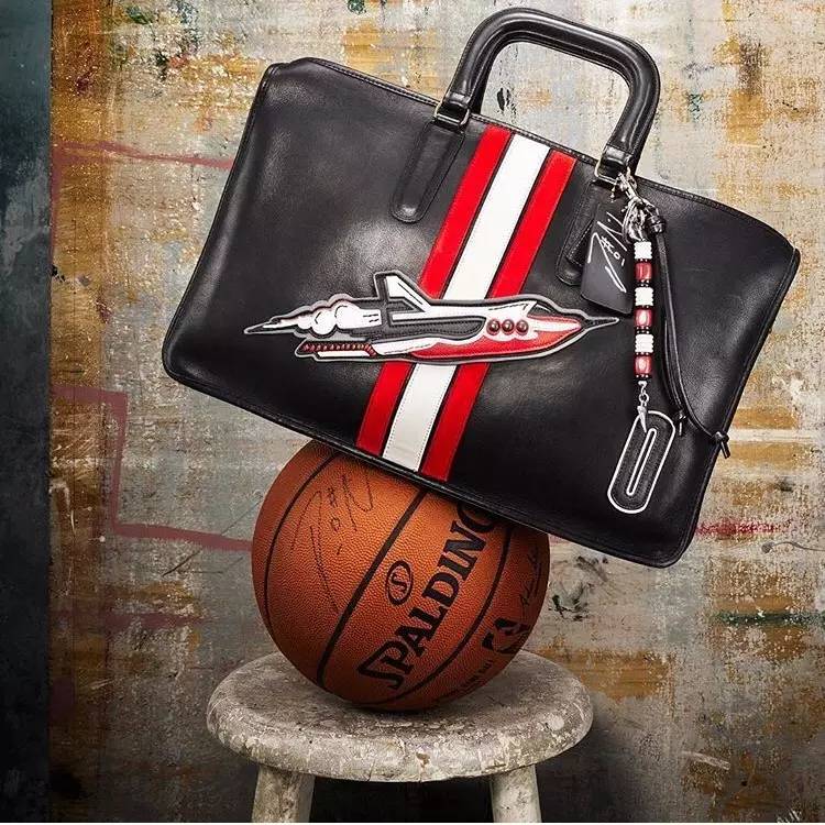 捂紧钱包,捂紧钱包勒紧裤腰过日子