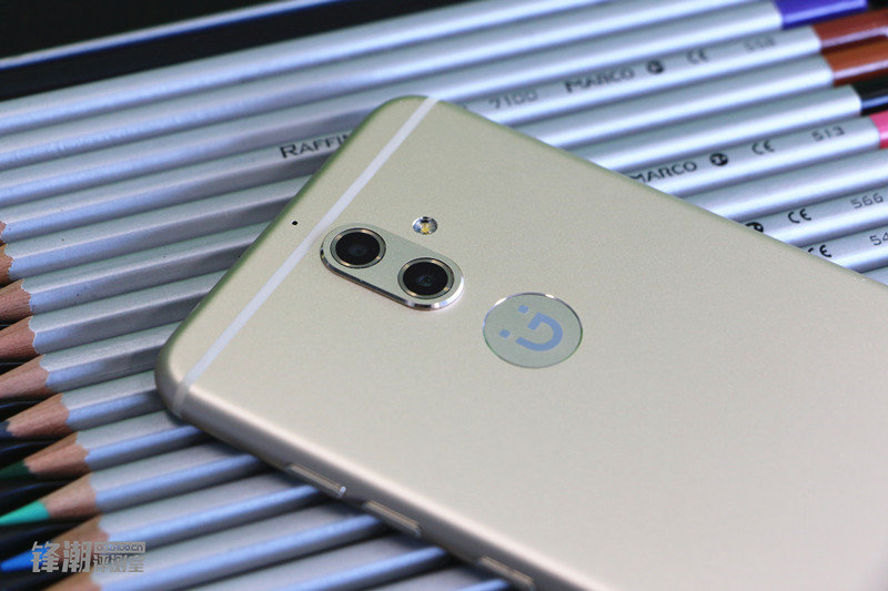 金立双镜头,金立四摄拍照