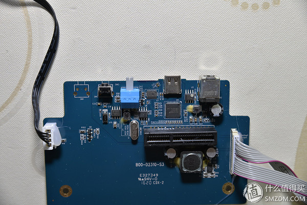 磁盘阵列硬盘盒拆解,阵列硬盘盒怎么安装