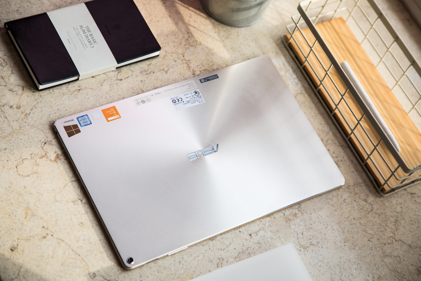 华硕灵焕3升级内存,影音效果好的笔记本