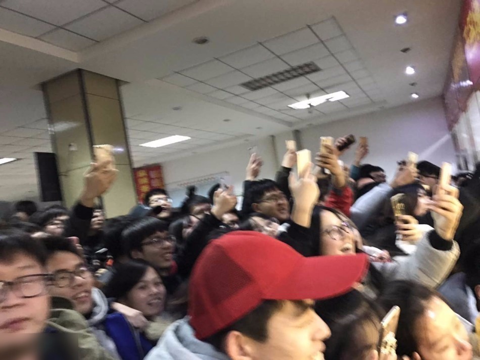 宝强餐厅,宝强吃饭