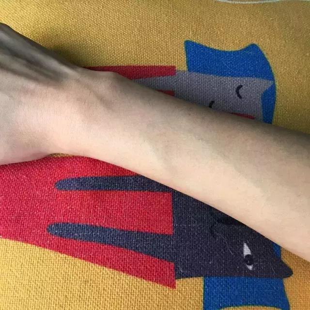 植村秀臻萃养肤洁颜油使用方法,植村秀臻萃养肤洁颜油图片