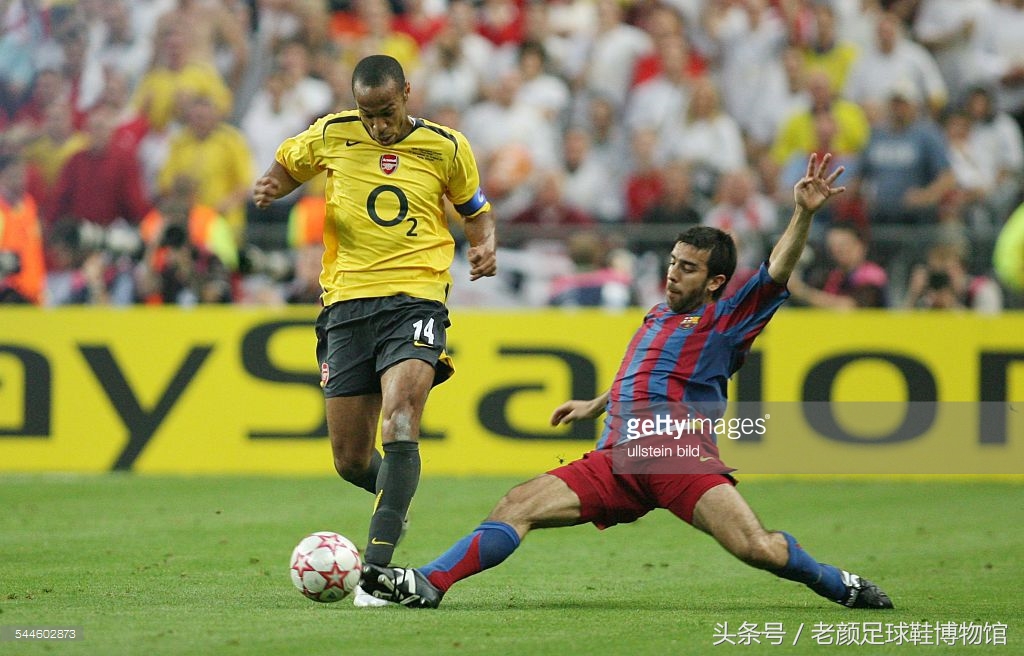 西班牙足球鞋便宜,西班牙足球鞋怎么样