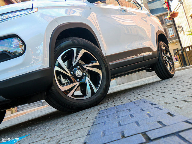 外观设计很大胆实拍东风风行t5evo,外观设计有亮点内饰精美动力强悍