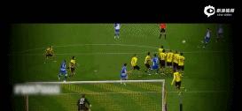 孙继海防守c罗名场面,孙继海1v4门线解围gif