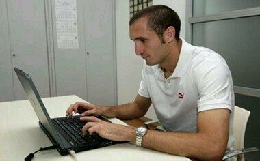 拿过两次诺贝尔奖的人是谁,诺贝尔球员