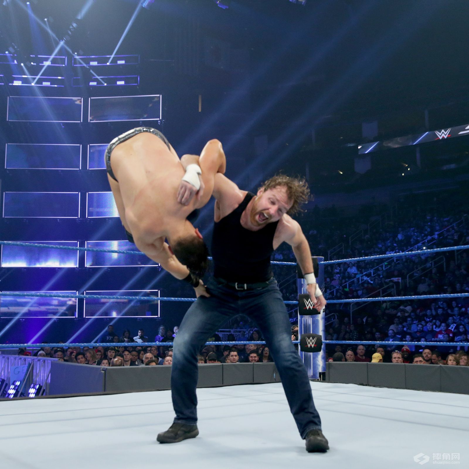 WWE驸马爷风云决战RVD！凯恩抛摔毕雪夫获全场欢呼！