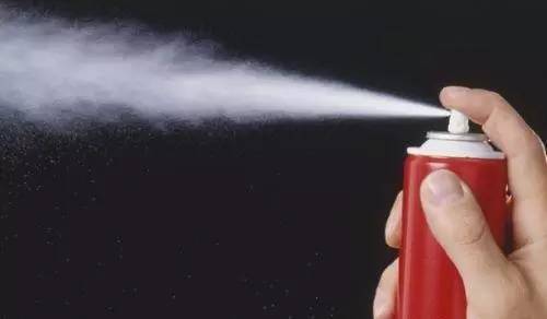 Madam问答室丨天天喷喷雾为什么越喷越干?