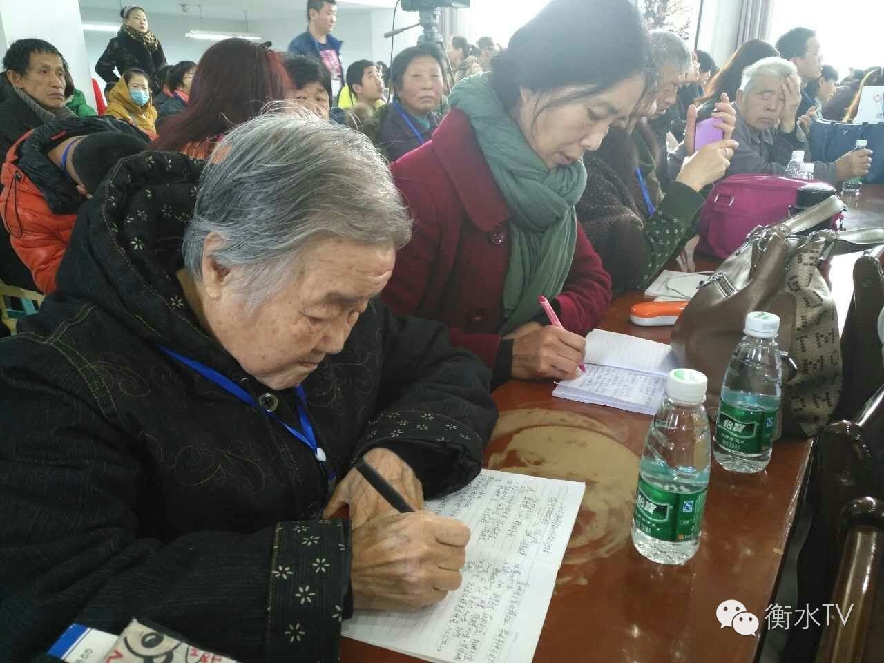 12月3日衡水市“首届妇科微创技术普及与推广研讨会”在第五人民医院一分院隆重举行