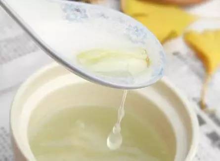 感冒咳嗽小妙招葱白加大蒜,感冒咳嗽只需一粒大蒜简单又实用