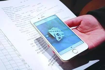 医院误给保胎孕妇吃打胎药,护士给孕妇吃打胎药