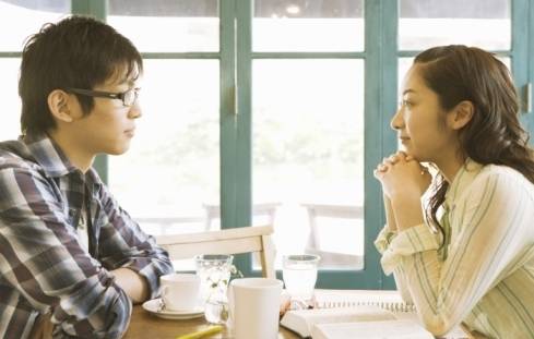 月子里偷吃了零食,坐月子吃了三块排骨