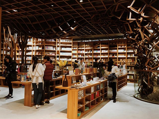 今天我们就来聊聊,阳江扶光书店百利广场店