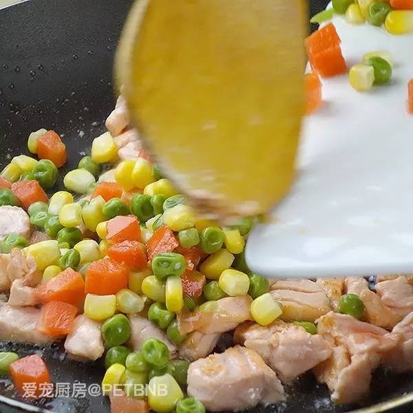 瀹犵埍鍘ㄦ埧缇庨瑙嗛,瀹犵埍鍘ㄦ埧濂界墿