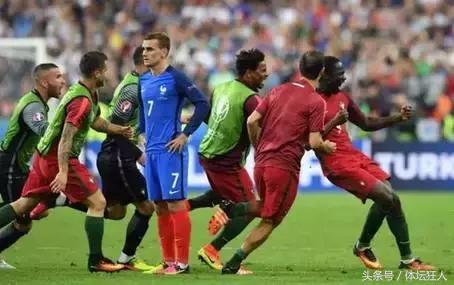 世界足球先生，一场“外星人”和“地球人”的争夺大战