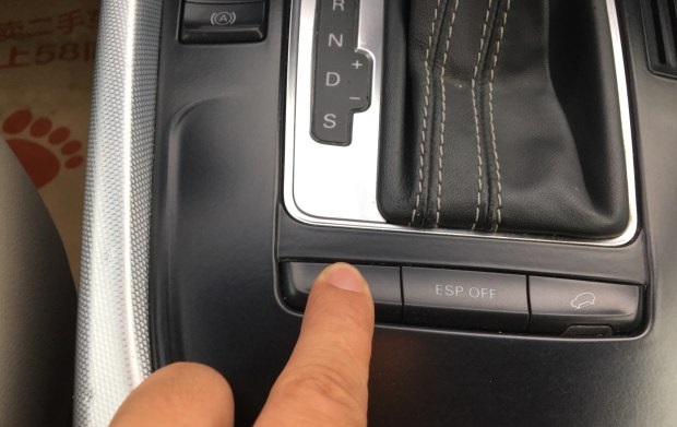 精!精!精!二手车如何识别系列之泡水篇!