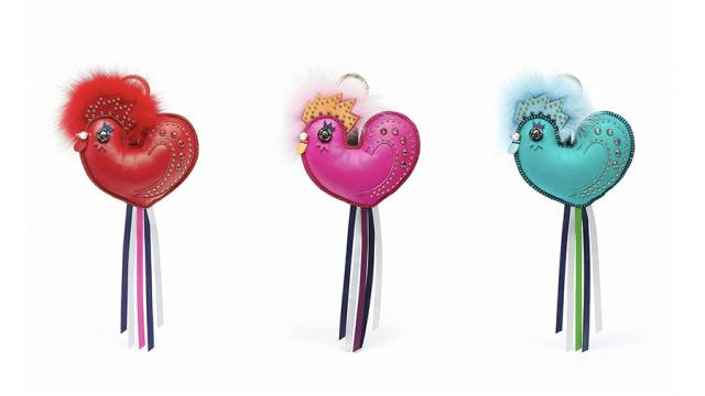 辣眼睛!Dior、Armani等大牌的鸡年限量款到底想干嘛？