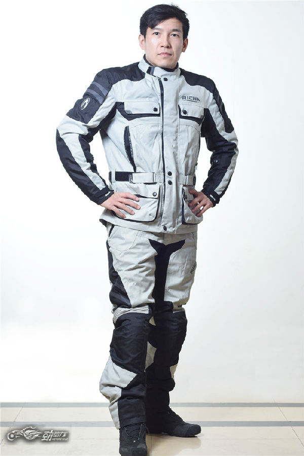 鑫源x6能上路吗,鑫源x6跑沙漠怎么样