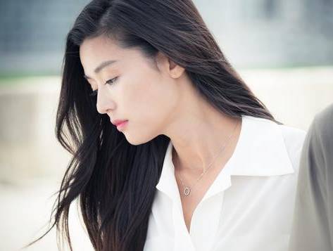 全智贤的口红色,全智贤粉色口红