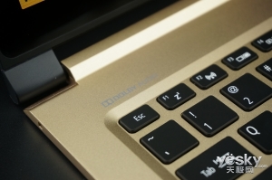 acerswift7二合一笔记本评测,极致轻薄本宏碁蜂鸟swift3体验