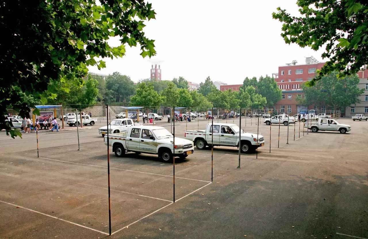 昌吉州驾校电话,新疆昌吉市的驾校有哪些